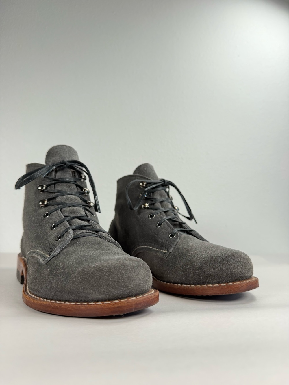 Wolverine 1000-Mile Boots Women’s Gray Suede Lace Up Size 6 B Made In USA W40209